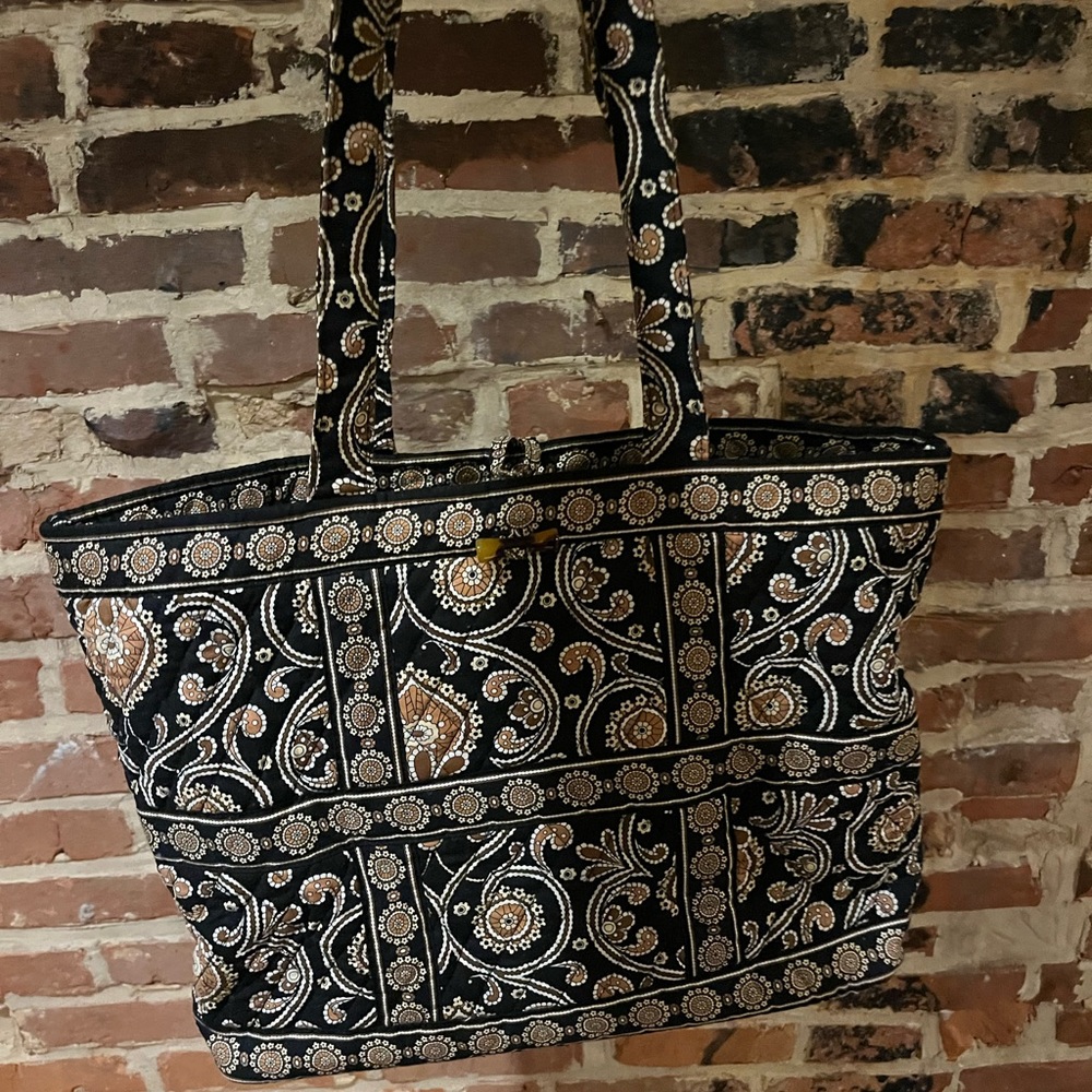 Vera Bradley tote